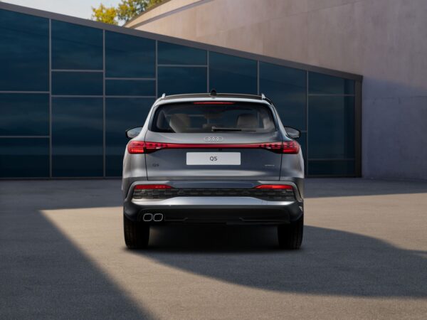 audi q5 trasera heyrenting
