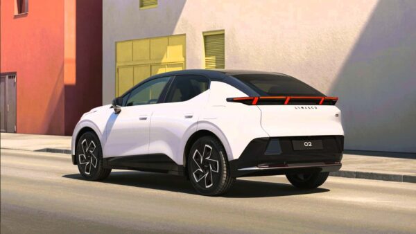 lynkco 02 trasera heyrenting