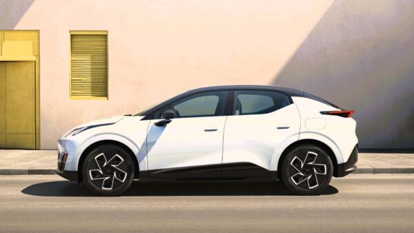 lynkco 02 lateral heyrenting