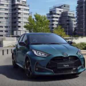 renting toyota yaris