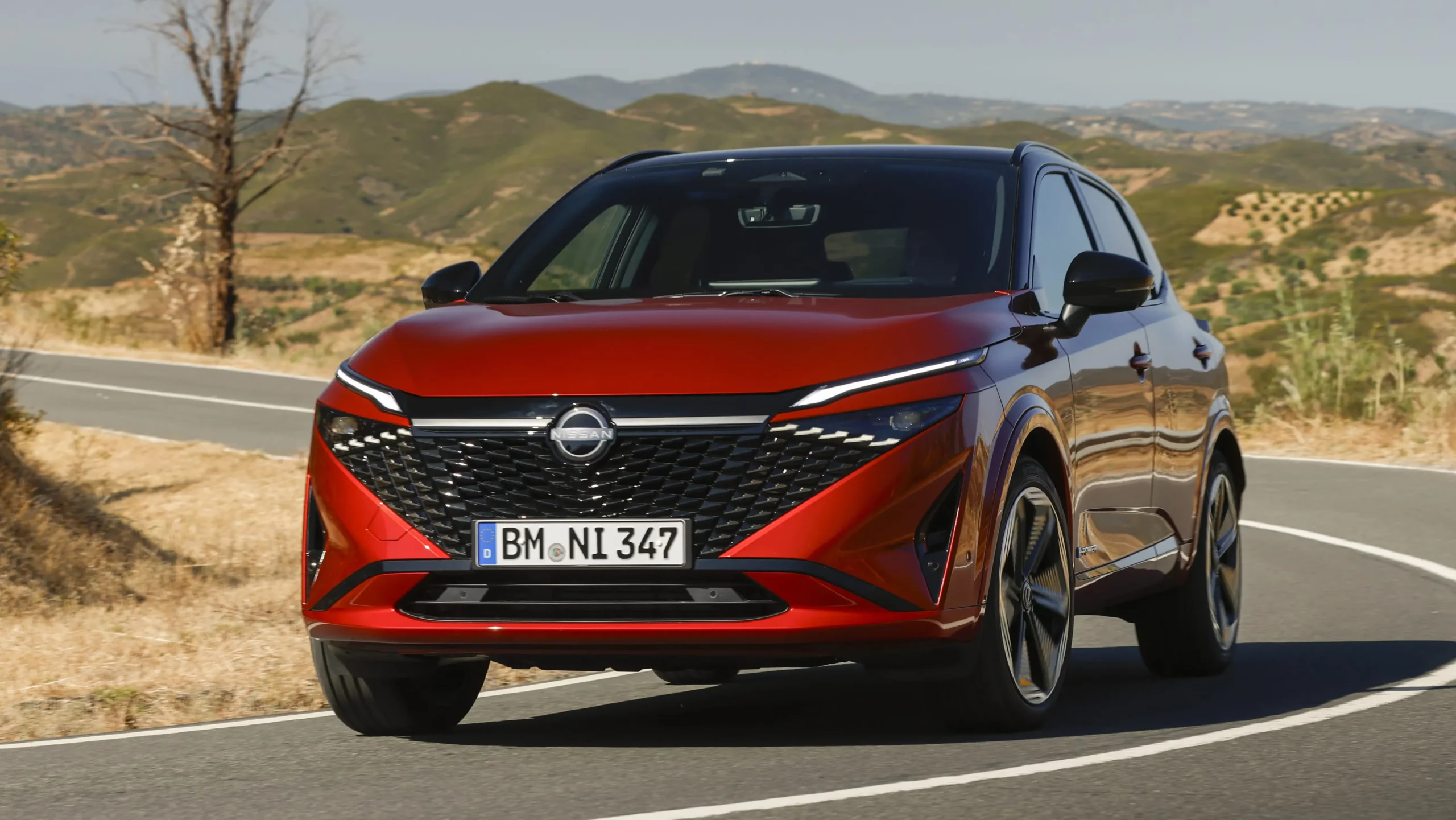 renting nissan qashqai