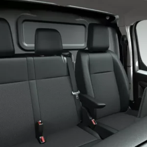 opel vivaro asientos