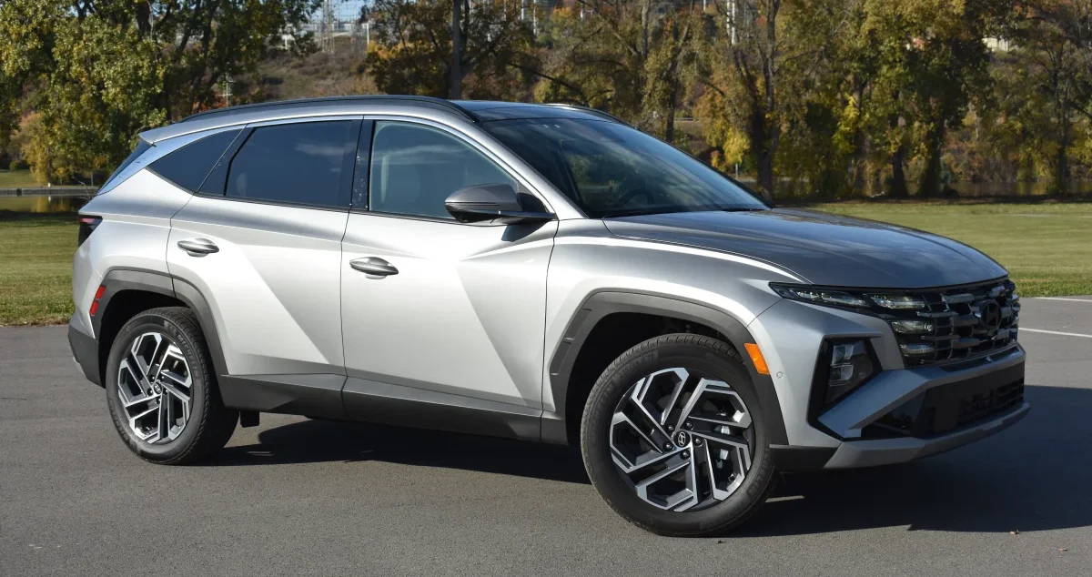 hyundai tucson hybrid